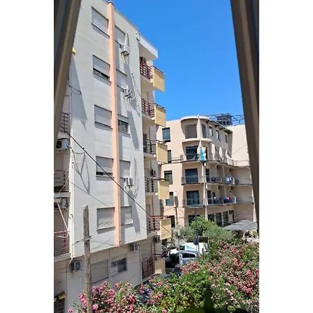 Apartment Trio *